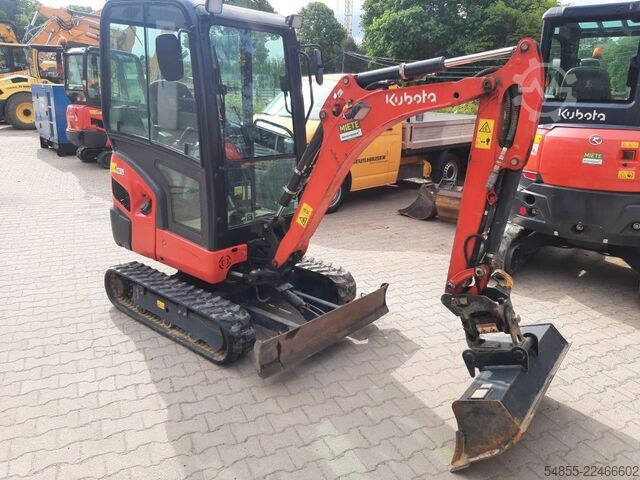 Miniescavatore KUBOTA KX019-4