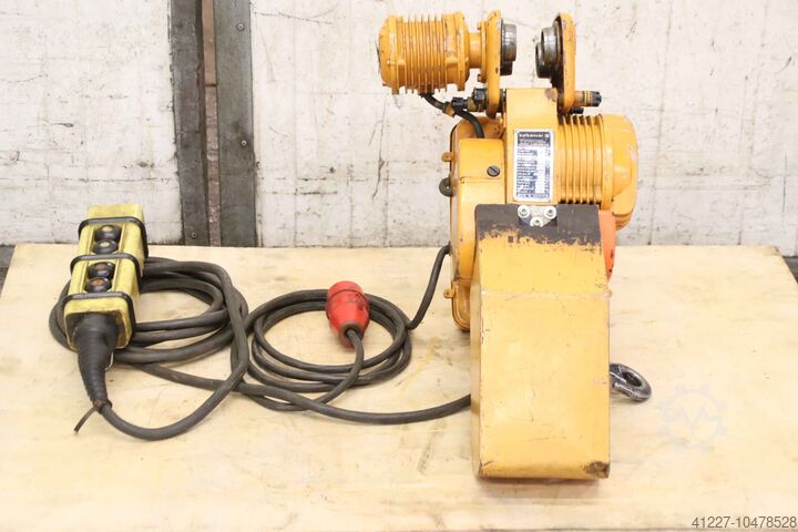 Láncos emelő kocsival 125 kg Balkancar BO 91M