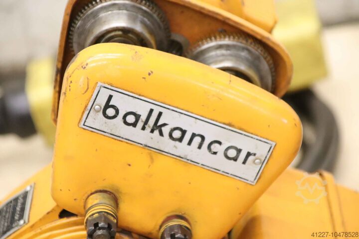 Láncos emelő kocsival 125 kg Balkancar BO 91M
