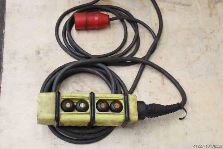 Láncos emelő kocsival 125 kg Balkancar BO 91M