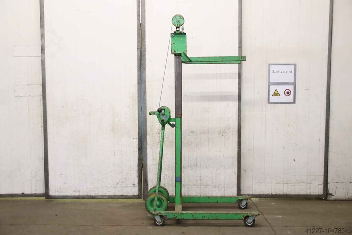 Materiaallift Montage lift M&O Weidmann 225 kg 1,78 m
