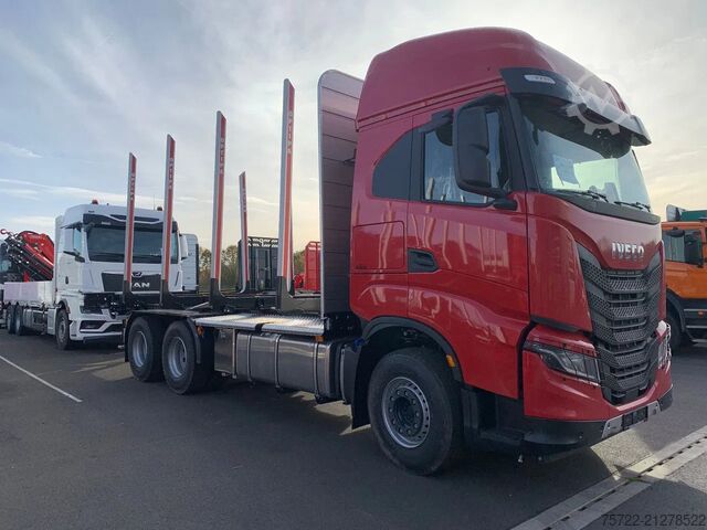 Timber transporter Iveco X-WAY 570 6x4 BL  Kurzholz-LKW Kran nach Wahl