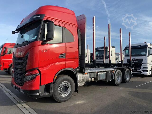 Timber transporter Iveco X-WAY 570 6x4 BL  Kurzholz-LKW Kran nach Wahl