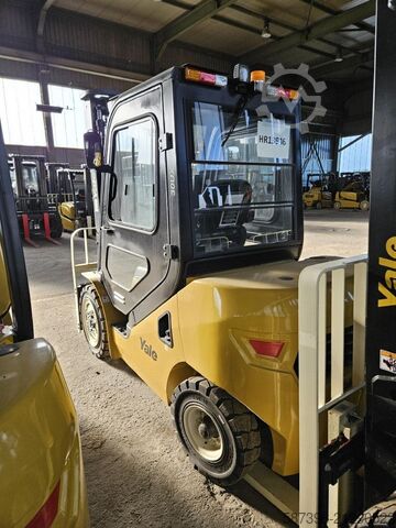 Diesel Forklift Yale GDP30UX