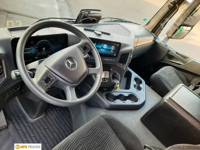 Autocamion cu caroserie tip cutie MERCEDES-BENZ 1824 L ACTROS Koffer 7,35 m mit Tür + LBW 2t