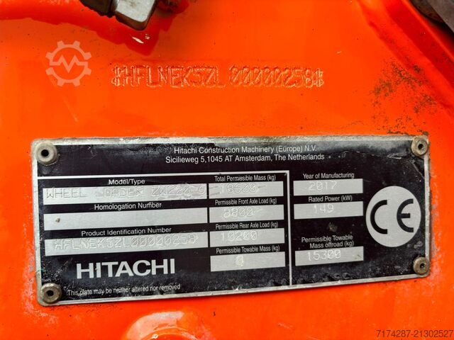 Lader Hitachi ZW220-6