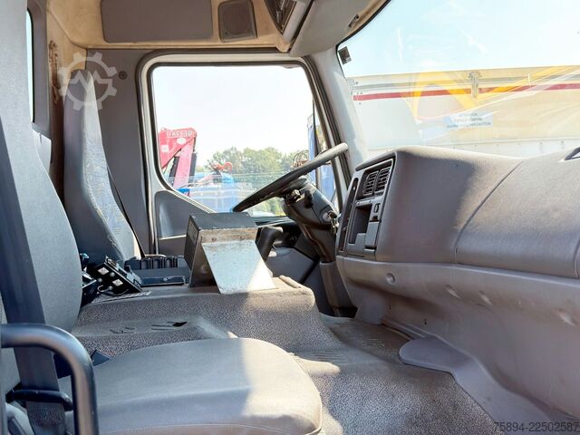 Kroghejselastbil RENAULT KERAX 370 DCI * ABROLLKIPPER 4,85 m * KRAN * 6x4