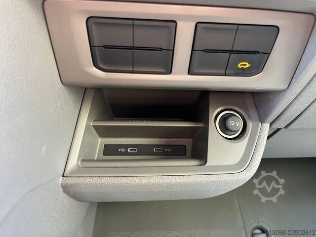 Skříňová dodávka VW CRAFTER XXL KOFFER LBW KAMERA KLIMA 1.HAND