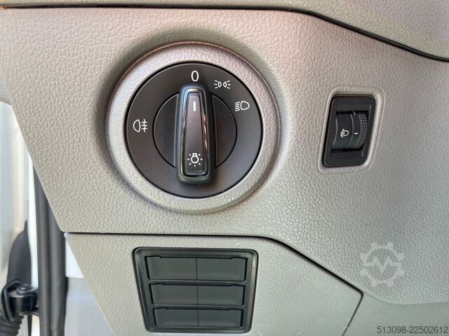 Skříňová dodávka VW CRAFTER XXL KOFFER LBW KAMERA KLIMA 1.HAND