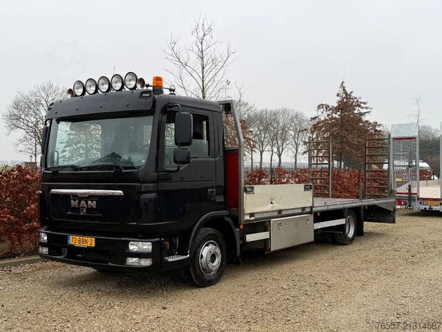 Car carrier van MAN TGL TGL OPRIJWAGEN 6500kg Laadvermogen