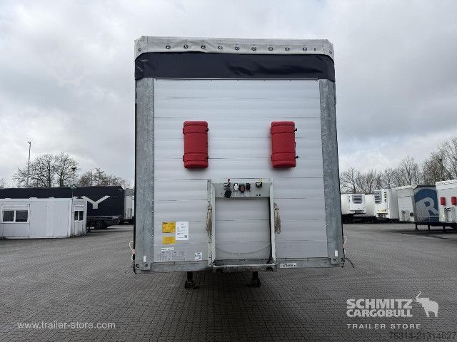 Auflieger mit Pritsche & Plane Schmitz Cargobull Curtainsider Standard Getränke