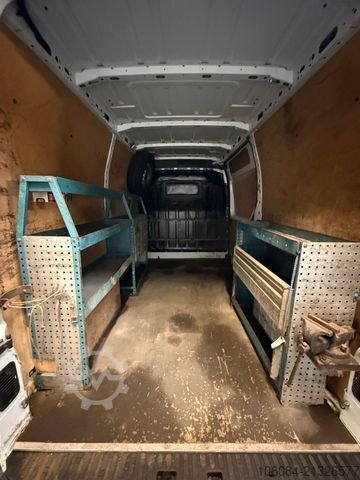 Højt tag varevogn RENAULT Master Kasten L2H2 Klima Standheizung 1.Hand AHK