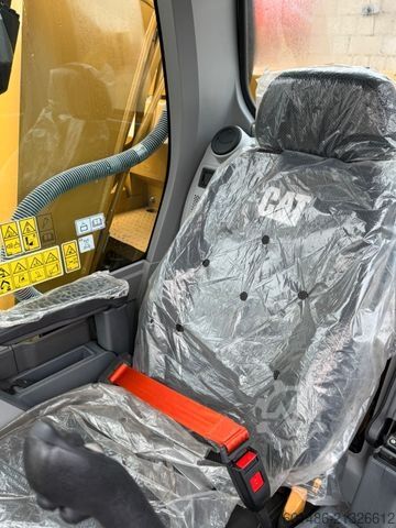 Rupsgraver CATERPILLAR 315 NEU