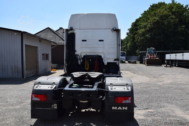 Standaard trekker MAN TGX  18.500 XXL Klima Retarder Navi Motorschaden