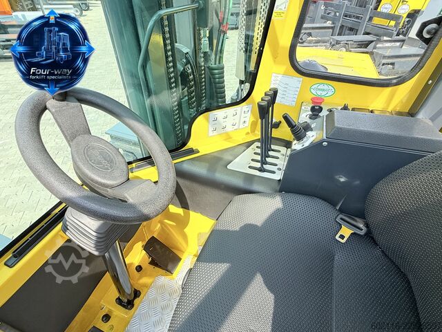 Wózek widłowy czterokierunkowy Combilift C3000 GAS TRIPLEX 6400 ONLY 953H CABIN