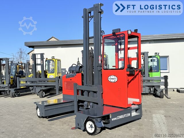 Wózek widłowy czterokierunkowy Combilift C3000GST GAS TRIPLEX 8300 FREE LIFT TOP1