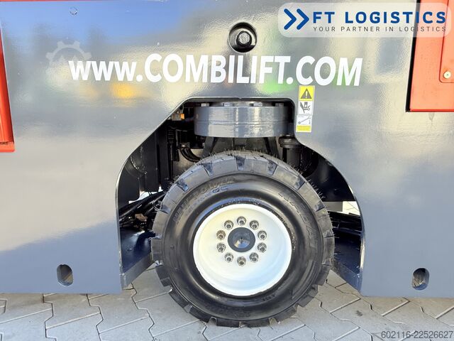 Wózek widłowy czterokierunkowy Combilift C3000GST GAS TRIPLEX 8300 FREE LIFT TOP1