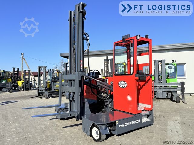 Wózek widłowy czterokierunkowy Combilift C3000GST GAS TRIPLEX 8300 FREE LIFT TOP1