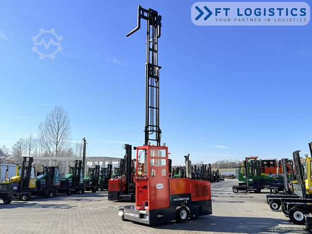 Wózek widłowy czterokierunkowy Combilift C3000GST GAS TRIPLEX 8300 FREE LIFT TOP1