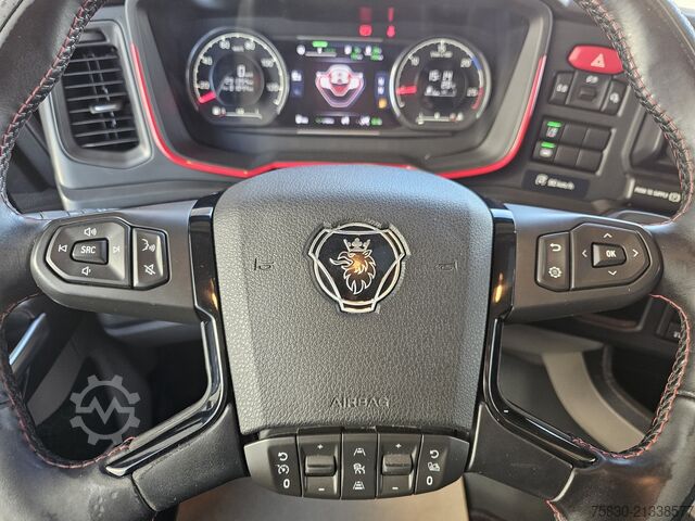 Standard-SZM Scania S770 V8 / 6x4 / RETARDER / FULL AIR /