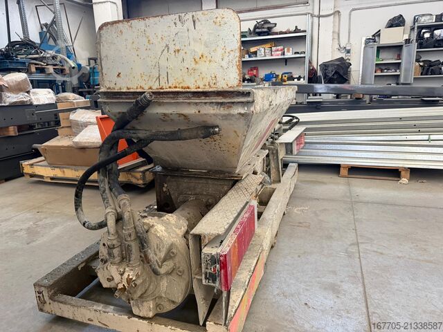 Anläggningsmaskin POMPA POLISTIROLO PER BETONIERA POLYSTYRENE PUMP FOR CONCRETE MIXER