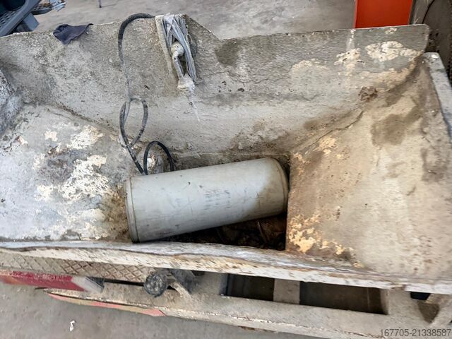 Anläggningsmaskin POMPA POLISTIROLO PER BETONIERA POLYSTYRENE PUMP FOR CONCRETE MIXER