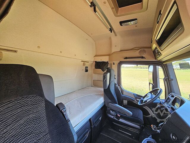 Standard-SZM MERCEDES-BENZ ACTROS 1851 RETARDER
