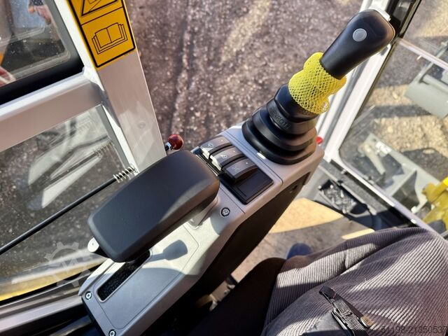 Mini-escavadora Wacker Neuson ET 16 Minibagger Edition A