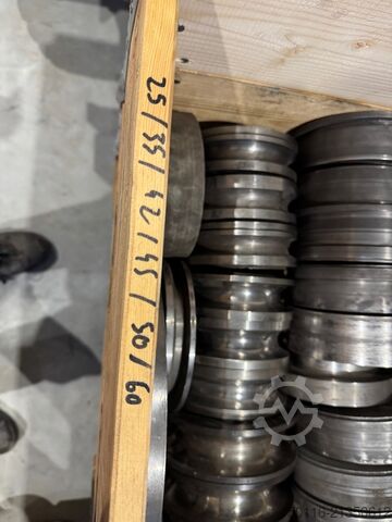 Dobre-Maszyny Dobre-Maszyny Dobre-Maszyny