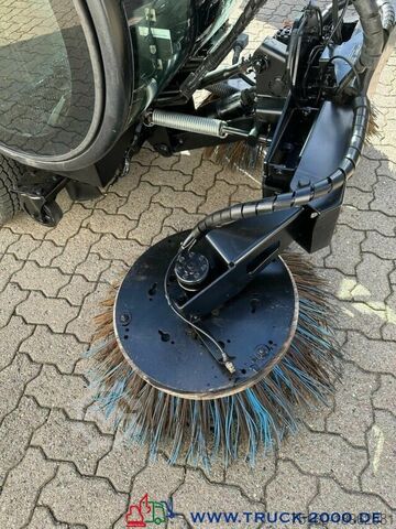 Veegmachine Multicar Nilfisk JungoJet3500 Winterdienst & Kehrmaschine