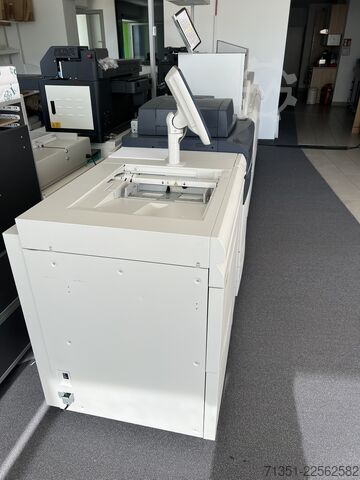 Digitalna štamparska mašina Xerox Versant 180