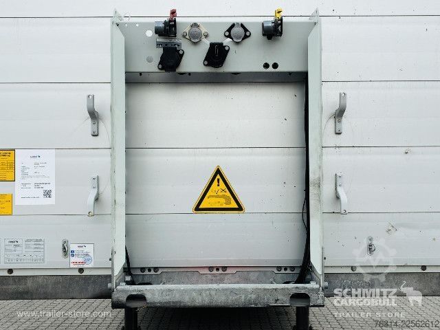 Semi-remorque bâchée Schmitz Cargobull Curtainsider Standard Getränke