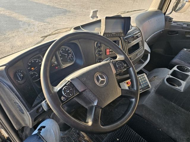 Szemetesautó MERCEDES-BENZ 1527 Müllwagen, Geesinknorba 13H25, 2 Kammern