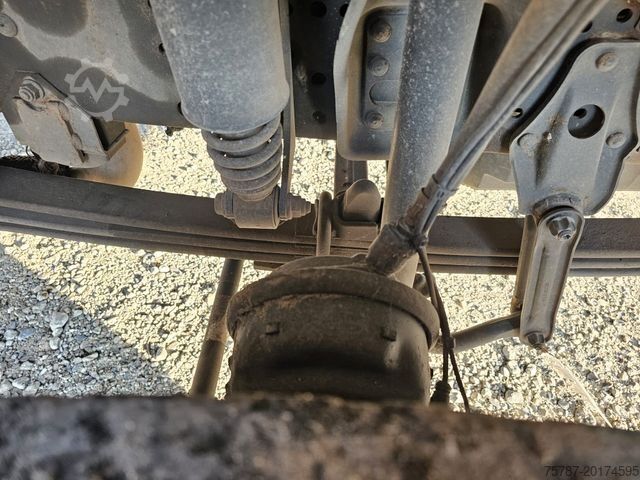 Szemetesautó MERCEDES-BENZ 1527 Müllwagen, Geesinknorba 13H25, 2 Kammern