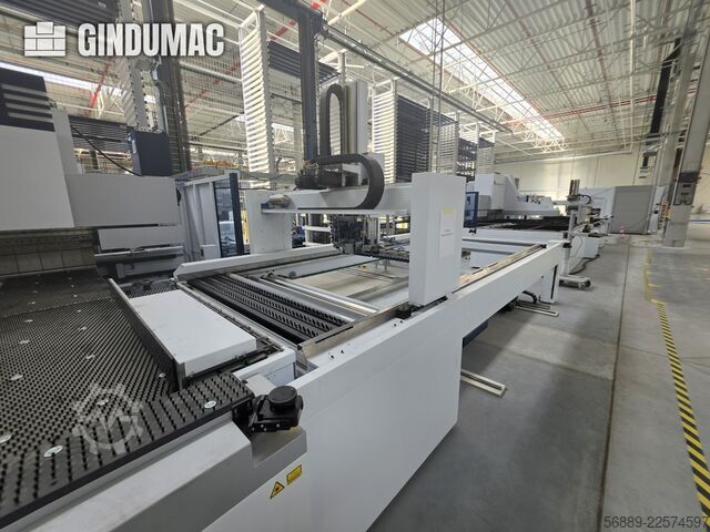 TRUMPF Geautomatiseerd Plaatbewerkingssysteem TRUMPF Automated Sheet Metal Production System