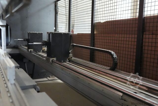 Prensa dobradeira AMADA HFBO 170/40