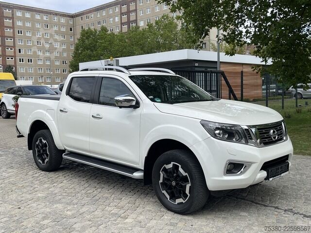 Pick-up nissan Navara 2.3 dCi Tekna NP300 *Navi*360°*Leder