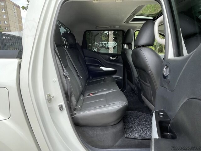 Pick-up nissan Navara 2.3 dCi Tekna NP300 *Navi*360°*Leder
