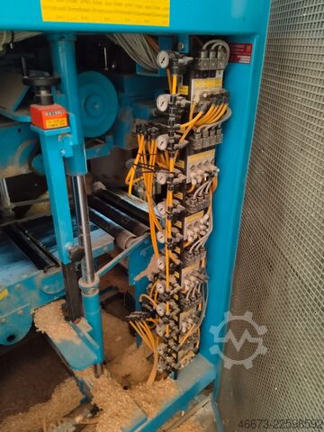 Hyvelautomat med fasutrustning Hundegger HMD