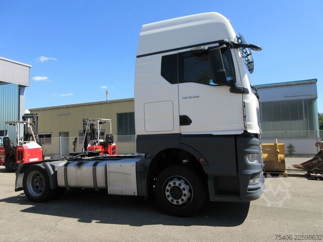 Standard SZM man TGX 18.430 SZM Low Deck, Retarder, Motorschaden