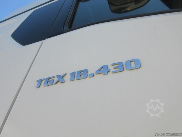 Standard SZM man TGX 18.430 SZM Low Deck, Retarder, Motorschaden