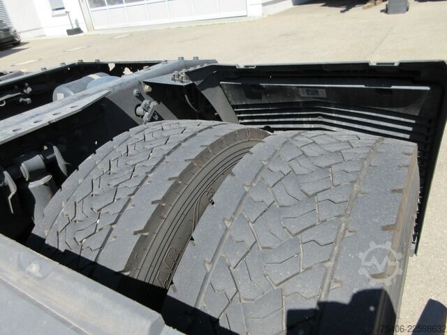 Standard SZM man TGX 18.430 SZM Low Deck, Retarder, Motorschaden