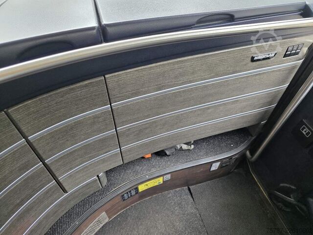 Emeletes autóbusz NEOPLAN Skyliner,81+1+1,Hochdruckkühler neu  ZF Intarder