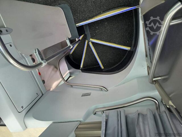 Emeletes autóbusz NEOPLAN Skyliner,81+1+1,Hochdruckkühler neu  ZF Intarder
