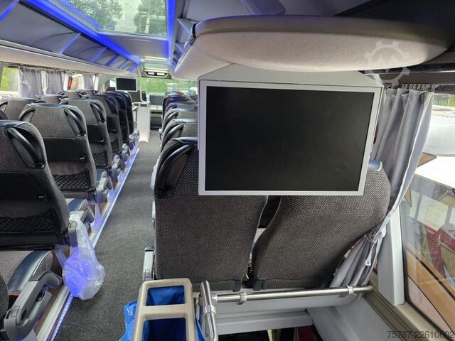 Emeletes autóbusz NEOPLAN Skyliner,81+1+1,Hochdruckkühler neu  ZF Intarder