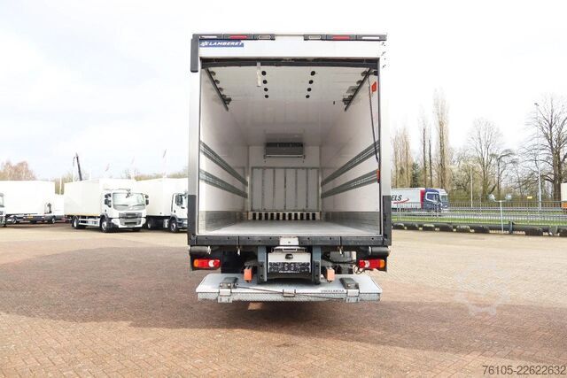 Kyld/fryst transport DAF CF 320 Bak + Dhollandia 2000kg klep, Carrier Si...