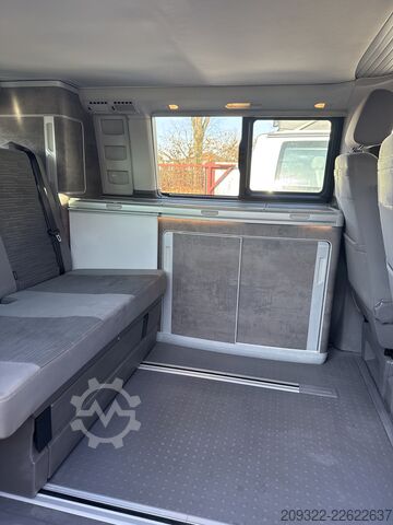 Husbil Volkswagen California Coast 2022 | Cambio automatico | Tetto a soffietto