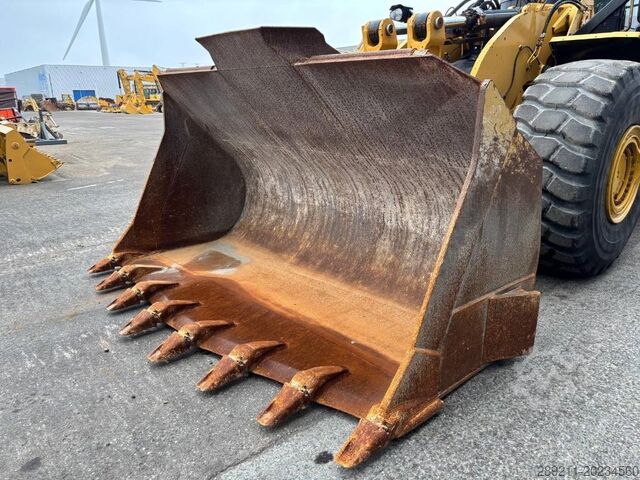 Carregadora de rodas CAT 980