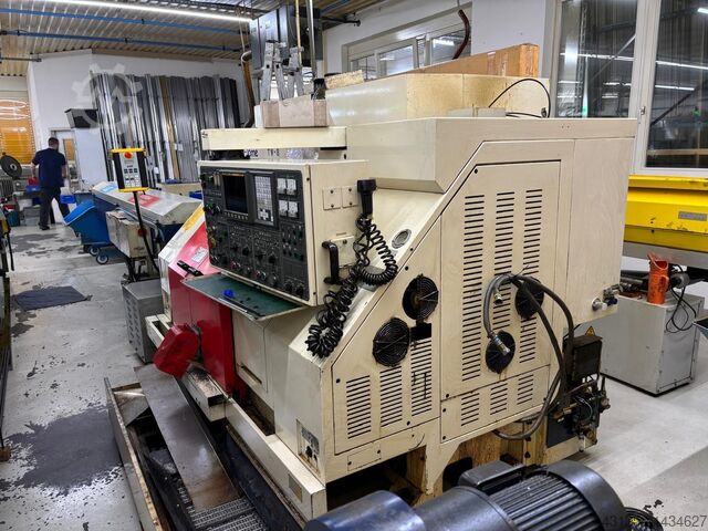 Torno CNC Nakamura TW 8 MM
