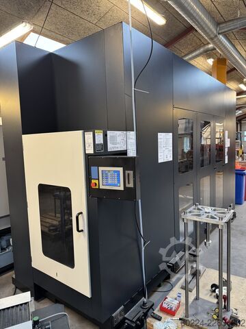 Vízszintes megmunkálóközpont Makino a81